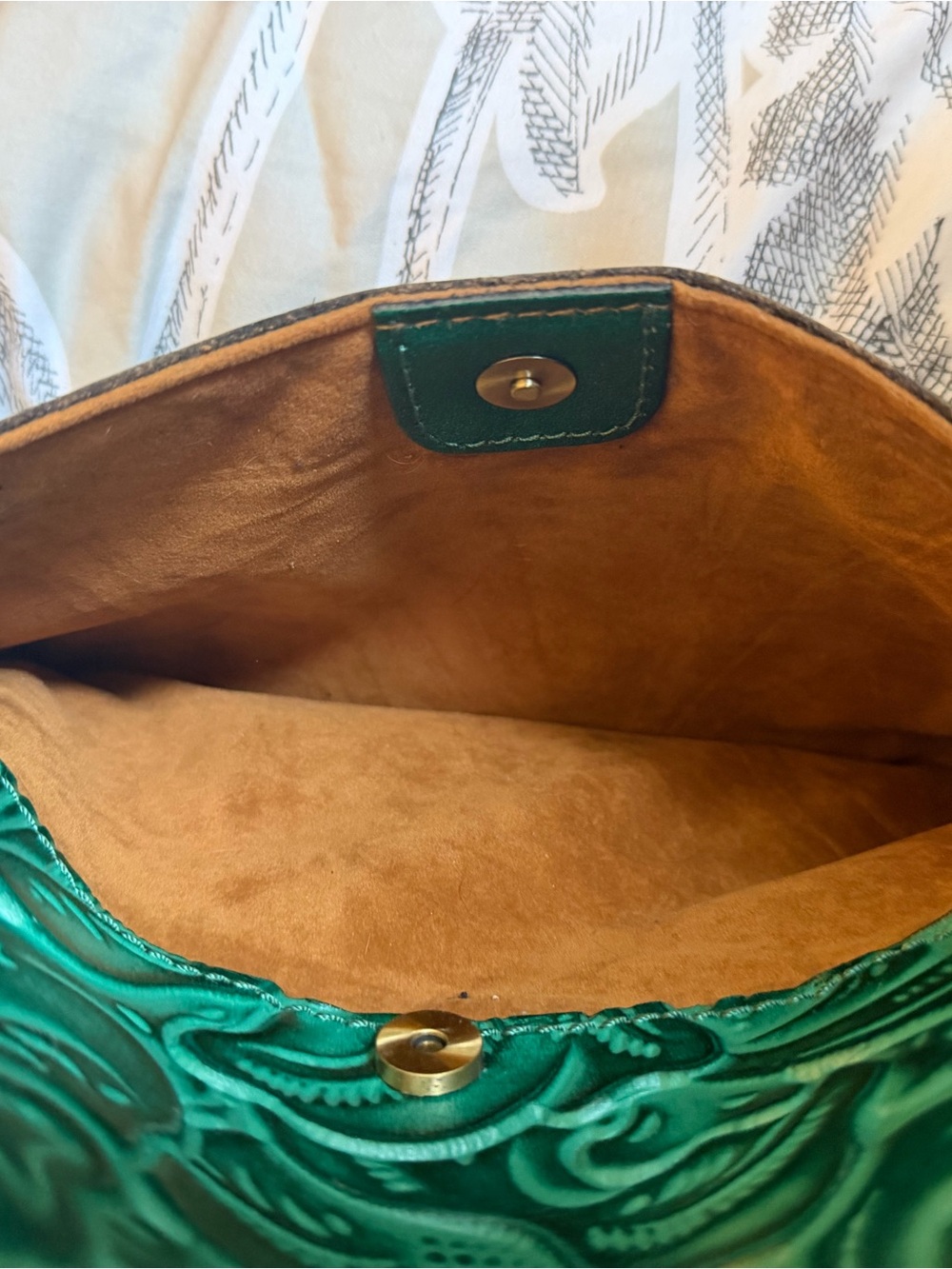 Patricia Nash Green Tooled Leather Crossbody Bag Tassel Whipstitch Boho - Picture 4 of 8